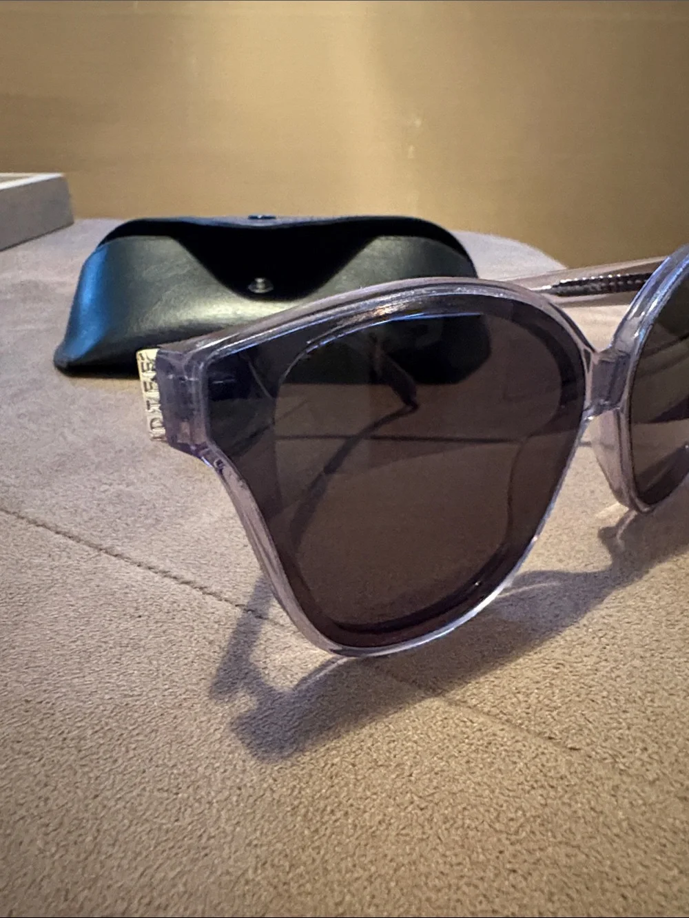Diff Eyewear Piper Clear Cat-Eye Sunglasses with Dark Gray Lenses